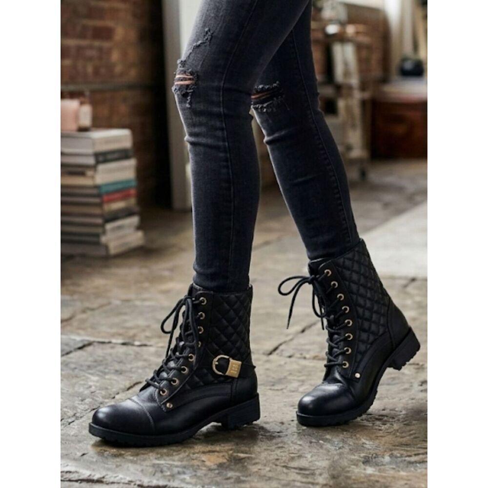 G by Guess Byson Combat Boots Sz 7 1/2 Black